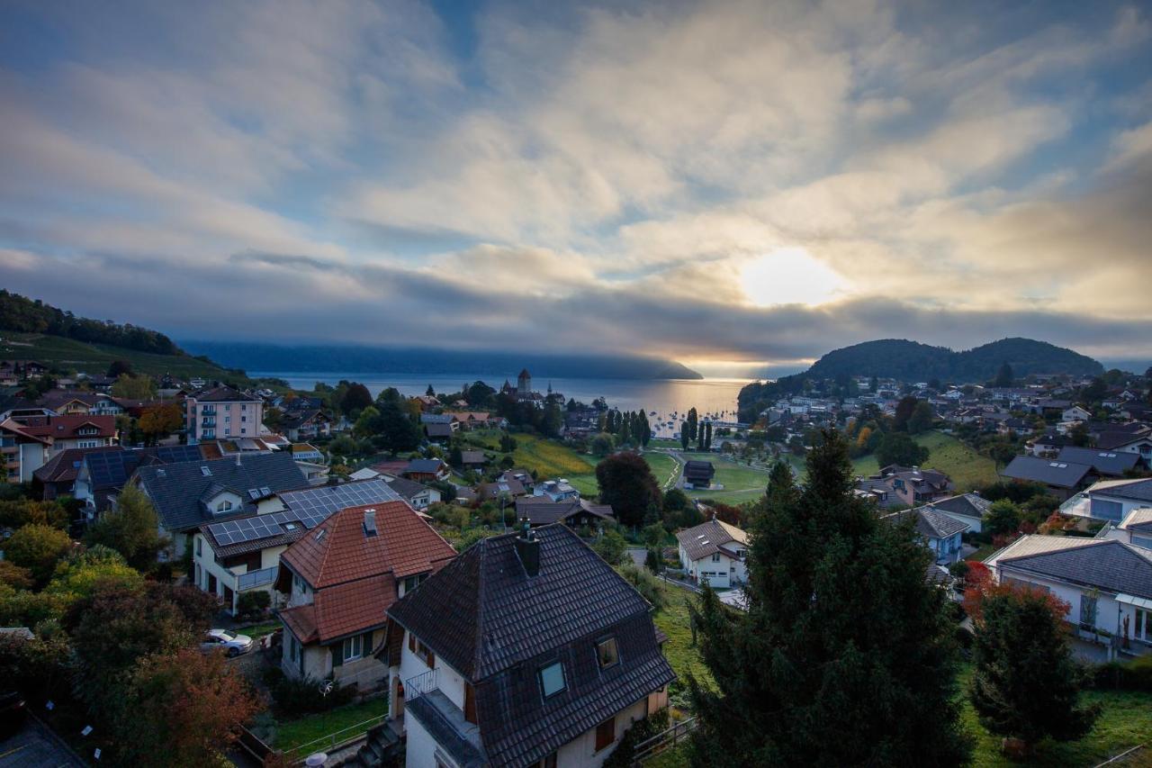 Berg & Berg Apartments - Spiez Self-Check-In Zewnętrze zdjęcie