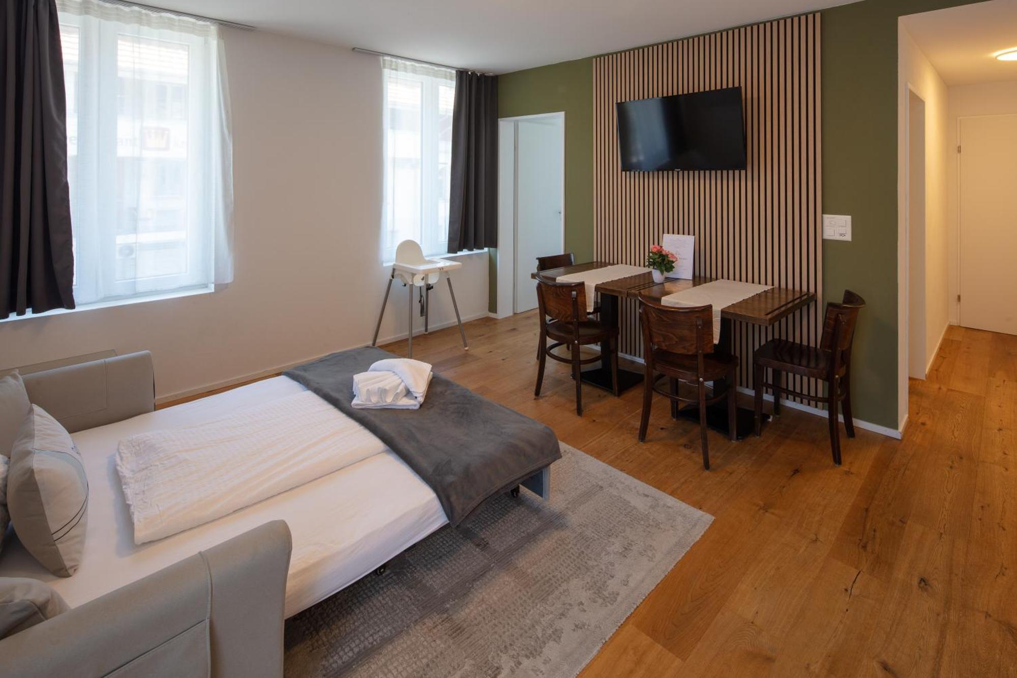 Berg & Berg Apartments - Spiez Self-Check-In Zewnętrze zdjęcie